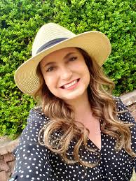 Veronica Almodovar's Instagram, Twitter & Facebook