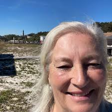 I have heard that when it comes to Ft. Morgan Beach its very hard to beach  comb,( shelling,etc) because of all the private areas? Is this true?