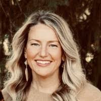 Jenna Mccarty's Instagram, Twitter & Facebook