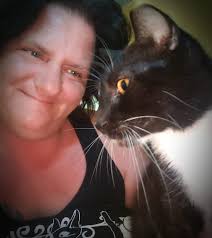 My Not-So-Feral-Anymore Maggie! Look how she moves into my hand for  pets!!!! 🩷🩷🥰