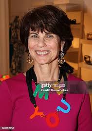 449 Catch Me If You Can Musical Stock Photos, High-Res Pictures, and Images 