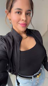 Evesther Youtube added a new photo.