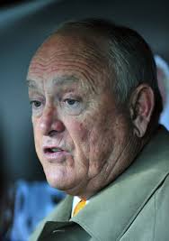 No-hit and strikeout record holder Nolan Ryan quits as CEO of Rangers