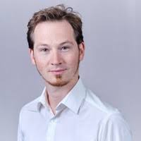 1400+ perfiles de «Warth»