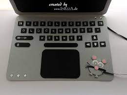 Die standuhr old standuhr open vorlage als pdf, auch eine uhr herstellen. Eine Geldkarte In Form Eines Laptops Habe Ich Gebastelt Sie Sieht Fast Echt Aus Und Kam Auch Sehr Gut An Geschenke Pinterest