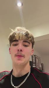 dirty socks from zak phillips 😻😻😻 #explorepage #milo7w #explorepage✨  #speaking #casino #casino #gamble #roulette #red #black