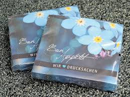 Die servietten sind fest und behalten ihre form beim falten. Servietten Mit Ihrem Logo Druck Drucken Schnell Gunstig