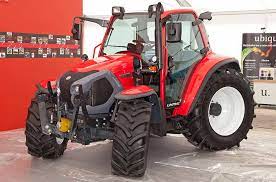 Prepayment cash on delivery credit card invoice debit. Lamma 2017 Lindner Tractor Makes Uk Debuts Farmers Weekly