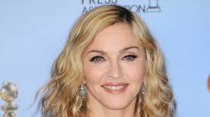 Speváčka vystúpi počas Super Bowlu: Madonna opäť láka na rozkrok