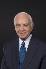 מורט מנדל ז"ל, חברי היקר, ציוני נלהב, פילנתרופ בנשמתו, נפטר לפני שנה, ב-  16/10/19 והיה בן 98 במותו. מורטון ל' מנדל, מייסד ויו"ר קרן ג'ק, ג'וזף  ומורטון מנדל, המממנת יוזמות מנהיגות חברתית