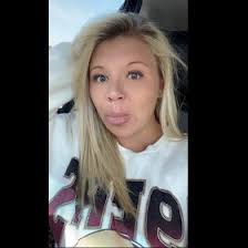 Mel Nelson (melrnel)