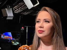 Periodista se mueve de canal de televisión