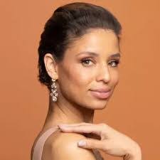 Sharon Bien's Instagram, Twitter & Facebook