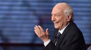Mi sento giovanissimo tra i giovani. Piero Angela Ai Giovani Manca Il Senso Dello Stato Giusto Insegnarlo