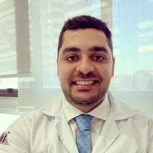 Dr. Raphael Wallace Campos Cunha Ortopedista