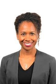 Bridging the chasm of expectations and reality with real-world projects