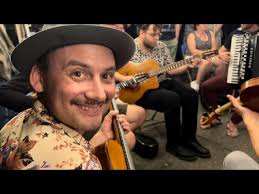 Henry Acker and Friends at Samois