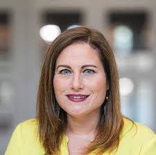 Michelle Riffe's Instagram, Twitter & Facebook