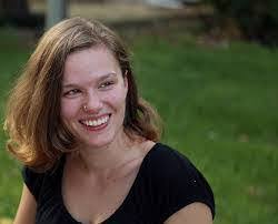 Leanna Fleming's Instagram, Twitter & Facebook