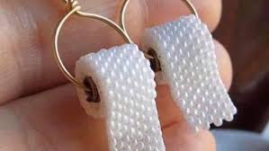 April soll das land fast komplett heruntergefahren werden. Weisses Gold Wie Sich Das Netz Uber Den Run Auf Klopapier Lustig Macht Tiroler Tageszeitung Online Nachrichten Von Jetzt