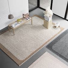 Teppiche geben einem raum komfort und persönlichkeit, sie sind kunstwerke am boden. Pebble Woll Teppich Von Muuto Connox