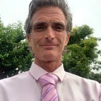 Jan Heck's Instagram, Twitter & Facebook