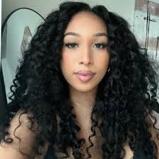 Hailey Marie (@mariehaileyy)