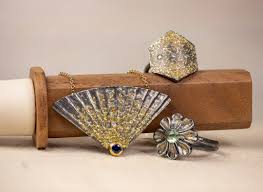 Índice general silver teens, tokyodoll, charm girls & teenmodeling. Pave Fine Jewelry Design Jess Rhodes