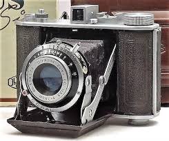 Medium format refers to the size of your roll of film (or if you're talking digital, it's the size of the camera sensor). Imagingpixel Olympus 120 Medium Format Cameras