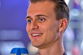 Телеведучий і шоумен олександр скічко збирається балотуватися в парламент по 197 округу в черкаській області. Aleksandr Skichko Proshel V Radu Po Okrugu 197 Cherkasskoj Oblasti