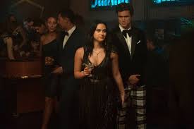 Veronica's black pearl button skirt on riverdale. Riverdale S Camila Mendes Says Varchie Won T Give Up E Online Ap
