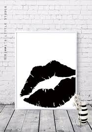 Black And White Bedroom Wall Decor Lips Printable Wall Artwork Lips Poster Lips Wall Artwork Lips Kiss Prints Trend Print Pr Wall Decor Bedroom White Walls Living Room Black White Bedrooms