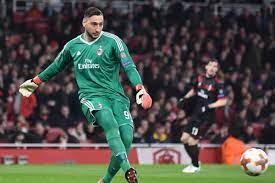 Wie groß und wie viel wiegen, gianluigi donnarumma? Ac Mailand Kampf Um Donnarumma Juve Fahrt Schwere Geschutze Auf Ruckschlag Fur Milan