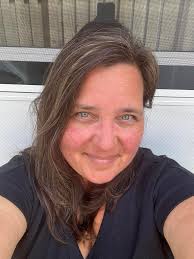 Is Boonville a friendly town for newcomers?