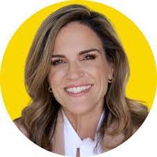 Sharon Perry's Instagram, Twitter & Facebook