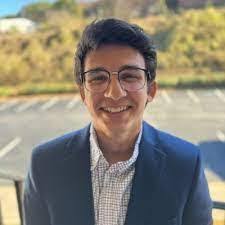 Scott Berggren's Instagram, Twitter & Facebook