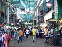 There're quite a few shopping malls in kl, which are large, westernised shopping. 10 Places For Cheap Shopping In Kuala Lumpur Best Budget Shopping