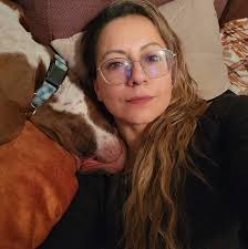 Kenia Bonilla comparte sobre carrera en el modelaje, su proceso de  transición sexual y el camino que empieza como candidata a Miss Universo  Ecuador 2025. http://prim.ec/yV0U50Vijv3