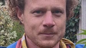 New Men's Shed in Cornwall offers chance to share friendship