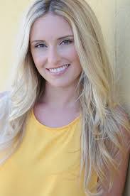 Jillian Stein's Instagram, Twitter & Facebook