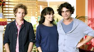 Clem 2010 saison 5 episode 1. Clem Saison 2 En Streaming Direct Et Replay Sur Canal Mycanal