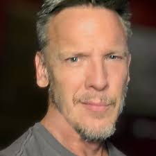 Robert Tate (@neptunerh) • Instagram photos and videos