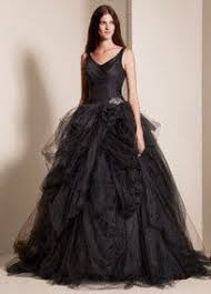 Black And White Wedding Dresses David S Bridal White By Vera Wang Wedding Dresses At Davids Bridal Ball Gowns Black Wedding Gowns Gowns