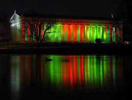 Christmas At Centennial Park 10 Red And Green Parthenon Reflection Centennial Park Parthenon Nashville
