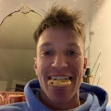 Austin Wathen's Instagram, Twitter & Facebook