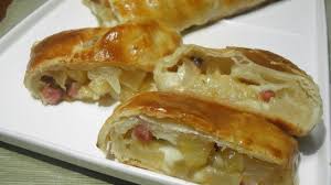 Gnocchetti di patate con scampi e porro. Strudel Salato Con Patate Cipolla E Speck Facile Ed Economico Tempo Stretto Ultime Notizie Da Messina E Reggio Calabria