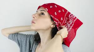 Today, i will give you several ideas how to wear your scarf. 4 Ways To Fold Bandanas Wikihow