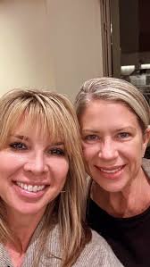 Sound and reiki healing with my spirit buddy. More of this in 2026 please!  #reikihealing #soundbathmeditation #designerneedslove