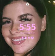 Rachelle Mcmanus's Instagram, Twitter & Facebook