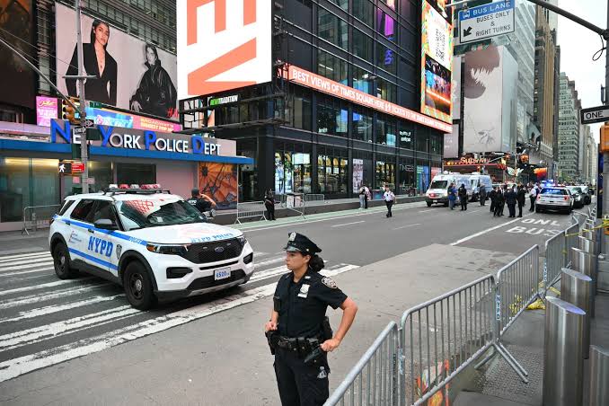 Bank of America vice-president Erin Piacenti killed in Times Square  stabbing - The Globe and Mail